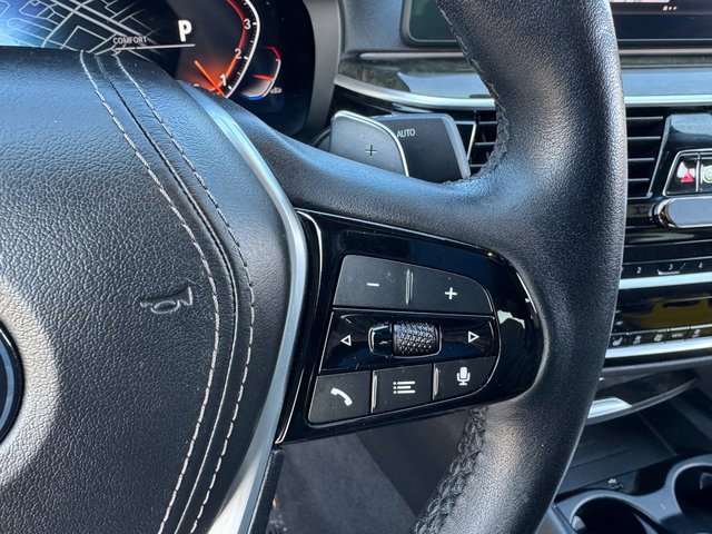 Used 2022 BMW 530i xDrive w/ Premium Package image 23