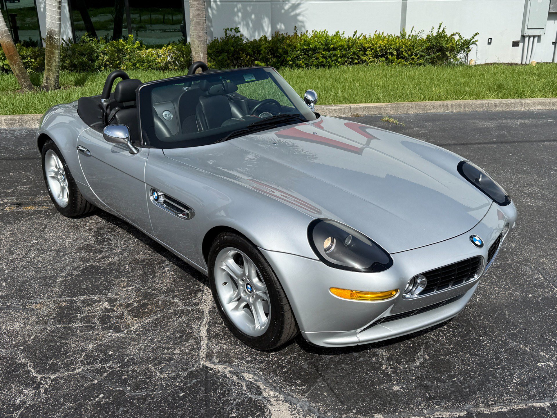 Used 2002 BMW Z8 RWD image 22
