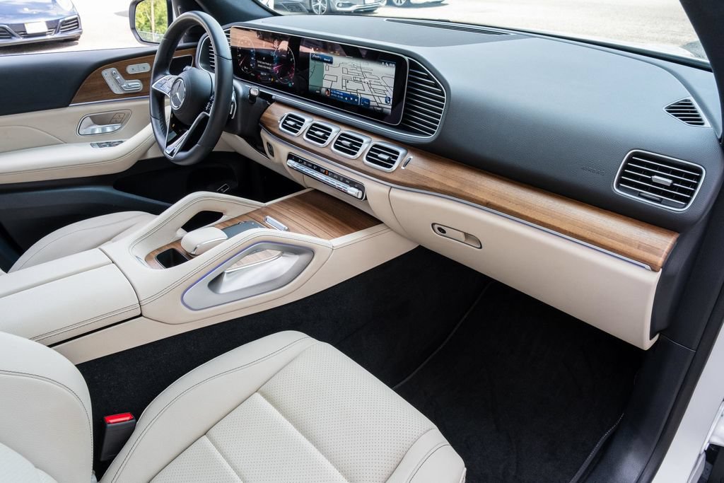 Used 2025 Mercedes-Benz GLE 350 4MATIC image 28