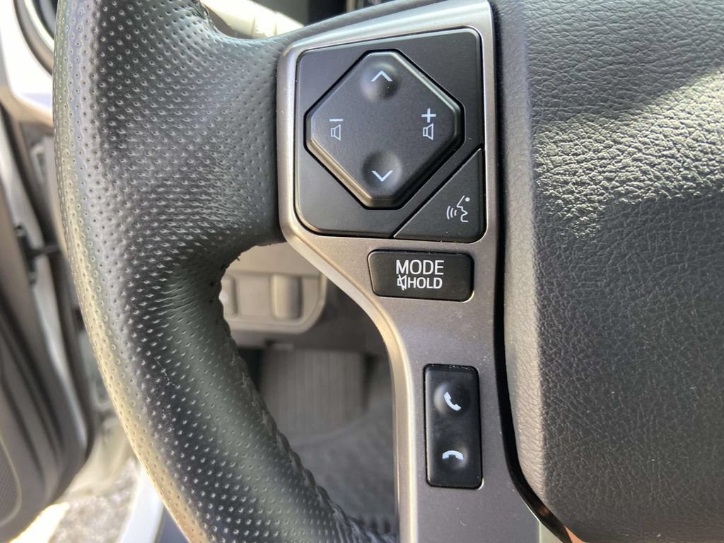 Used 2023 Toyota Tacoma SR5 RWD image 31