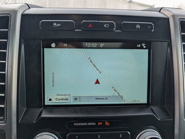 Used 2018 Ford F150 Platinum w/ Equipment Group 701A Luxury image 4