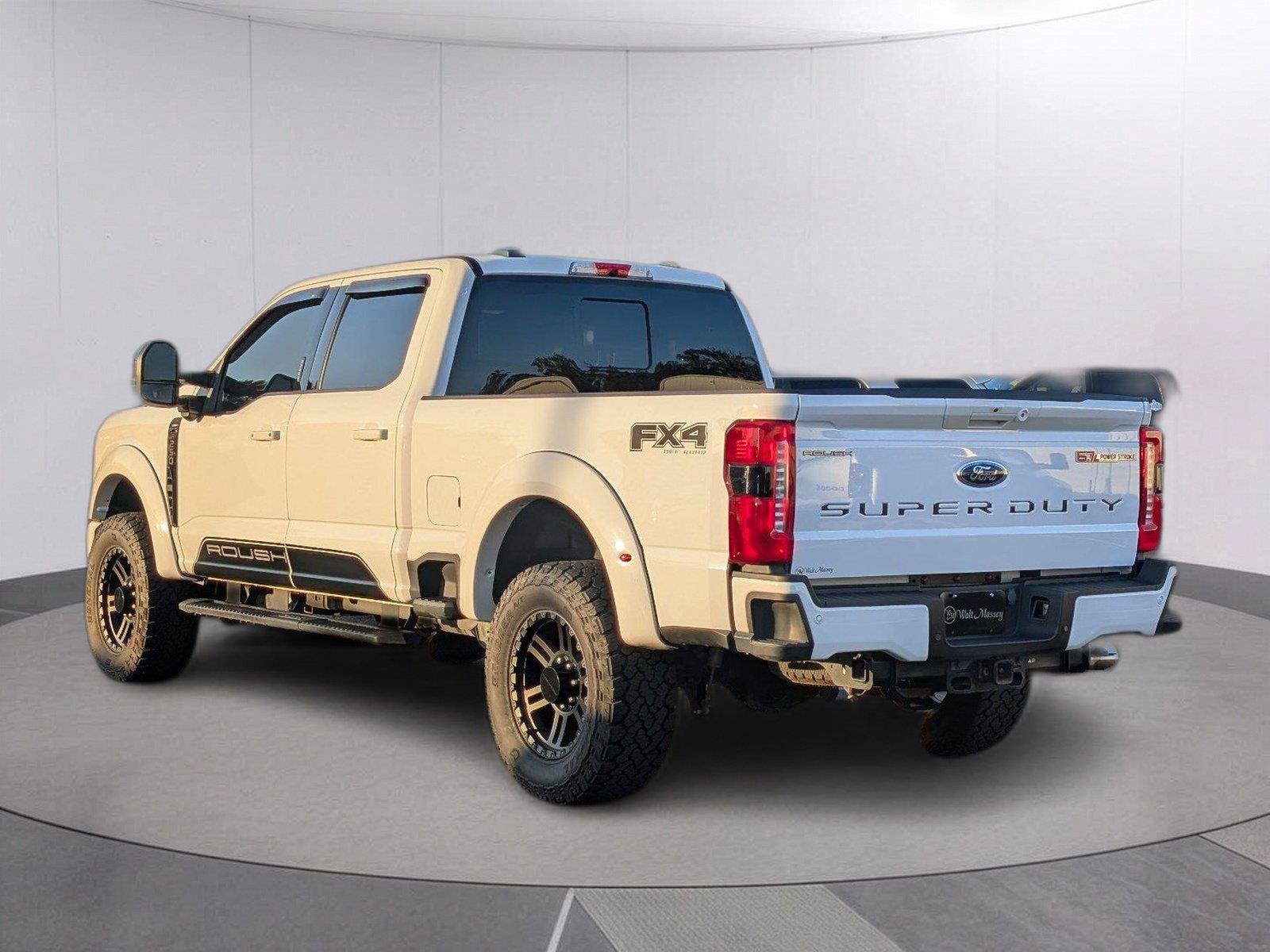 Used 2024 Ford F250 Lariat w/ Lariat Ultimate Package AWD/4WD image 3