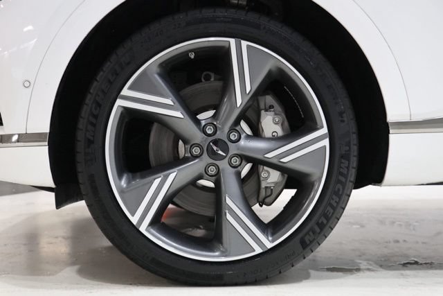 Used 2025 Genesis GV80 3.5T Prestige AWD/4WD image 11