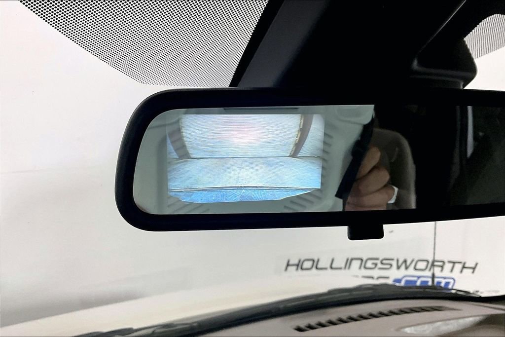 Used 2023 Chevrolet Express 3500 LT w/ LT Preferred Equipment Group RWD image 16