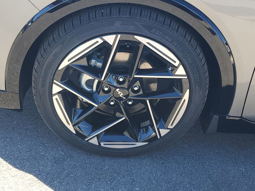 New 2025 Kia K4 GT-Line w/ GT-Line Premium Package image 31