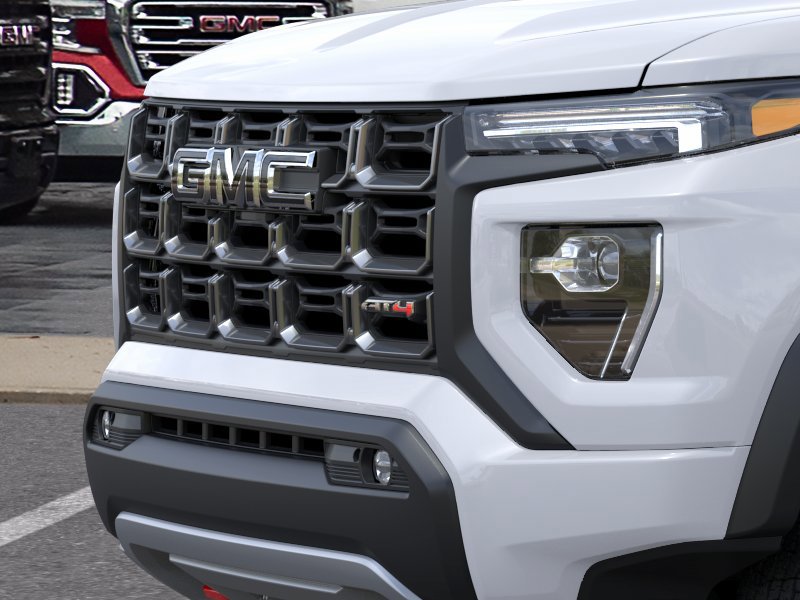 New 2026 GMC Canyon AT4 AWD/4WD image 15