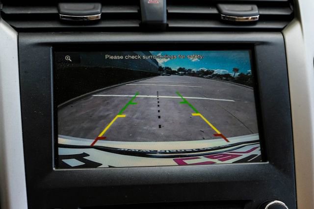 Used 2016 Ford Fusion SE w/ Equipment Group 502A image 28