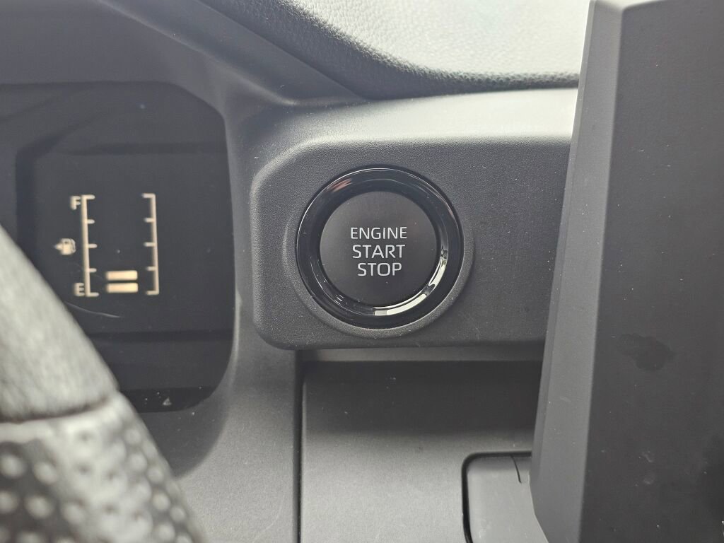 Used 2024 Toyota Tacoma SR RWD image 35