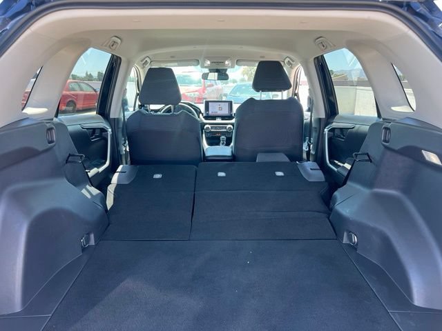 Used 2024 Toyota RAV4 LE AWD/4WD image 44