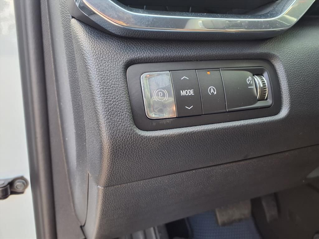New 2026 GMC Acadia Elevation image 11