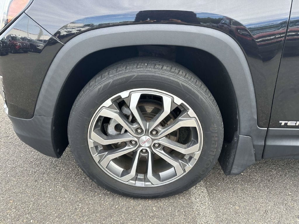 Used 2019 GMC Terrain SLT w/ Preferred Package AWD/4WD image 7