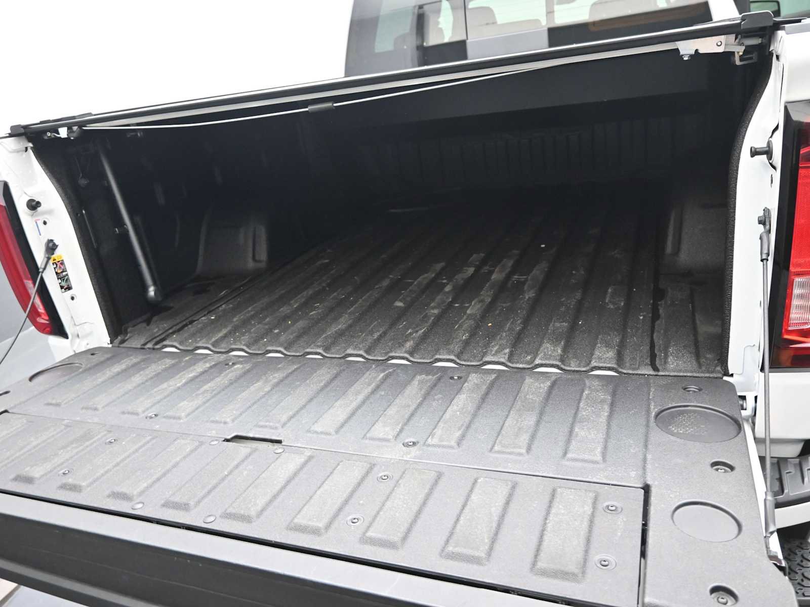 Used 2024 GMC Sierra 1500 Denali Ultimate image 14