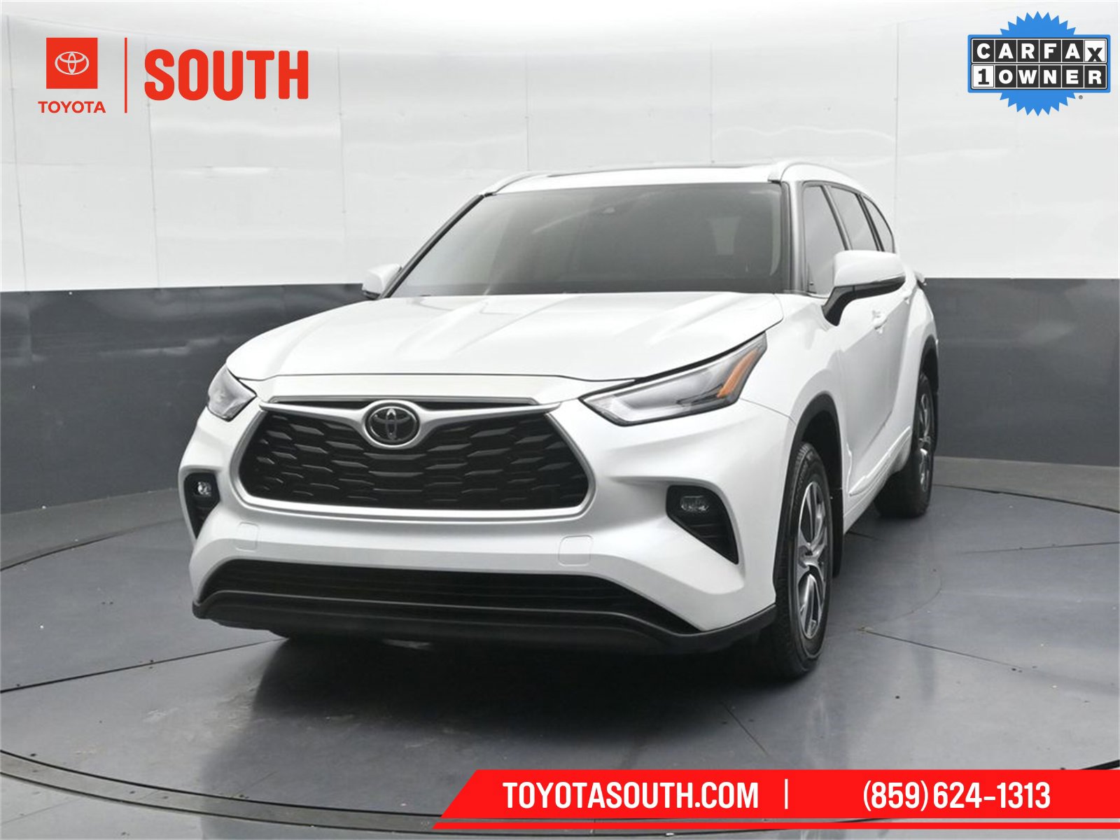 Used 2022 Toyota Highlander XLE image 6