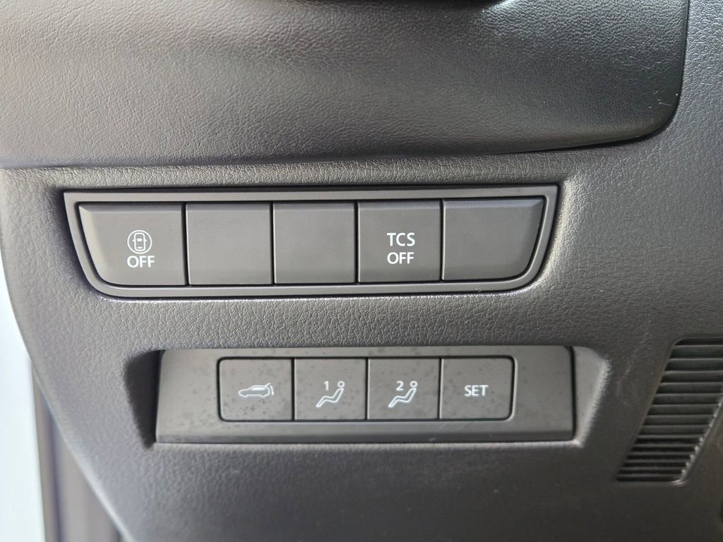 Used 2025 MAZDA CX-50 AWD 2.5 S w/ Cargo Package image 24