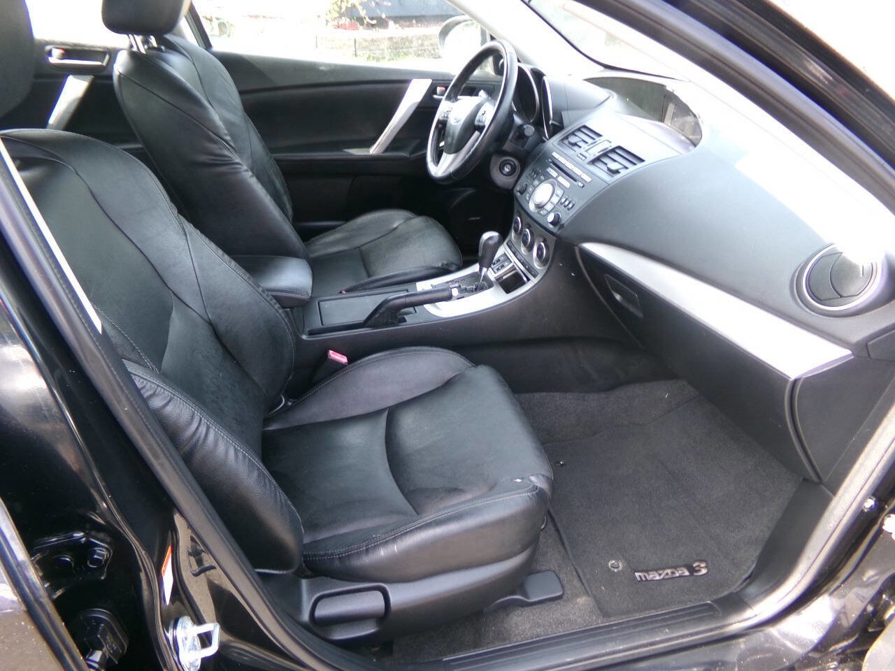 Used 2011 MAZDA MAZDA3 s Grand Touring FWD image 9