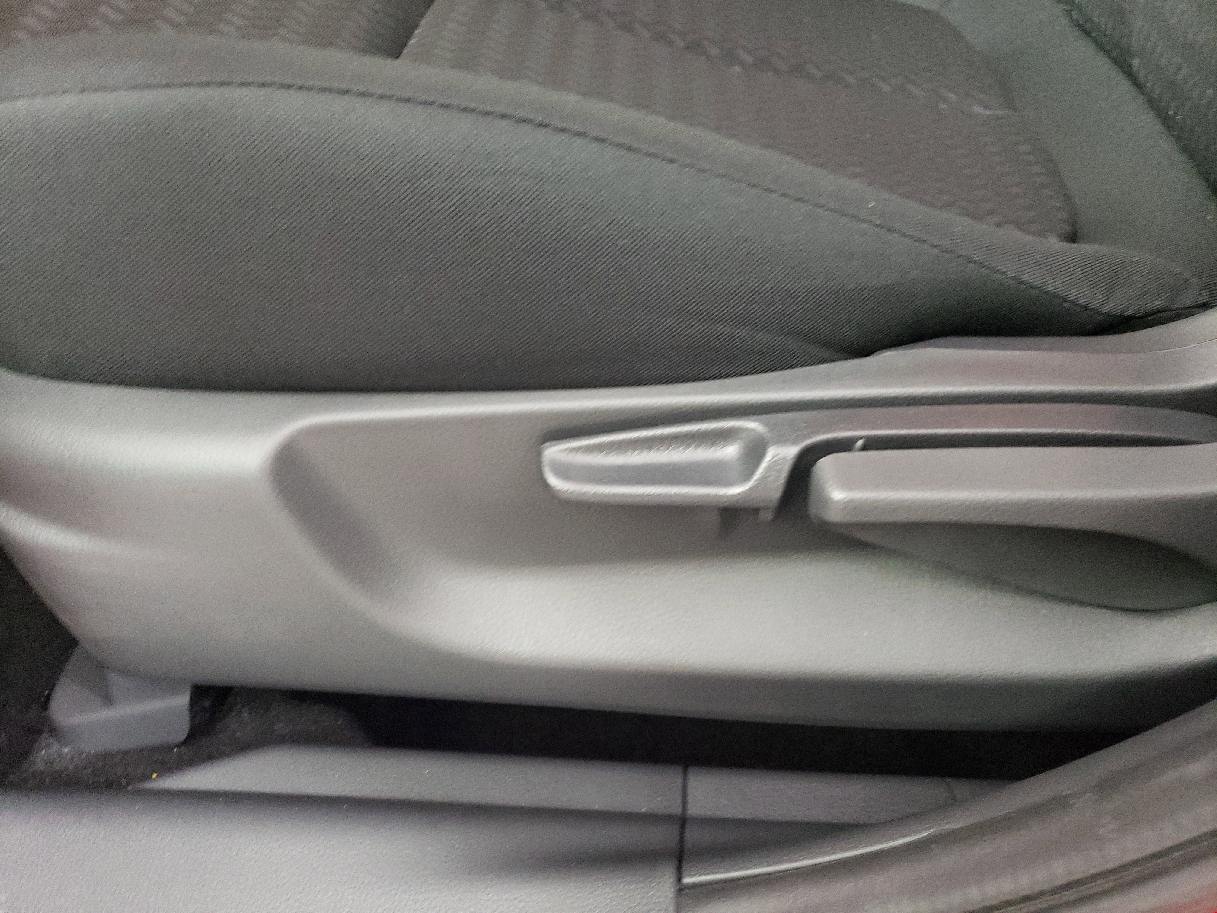 New 2026 Mitsubishi Eclipse Cross LE image 9