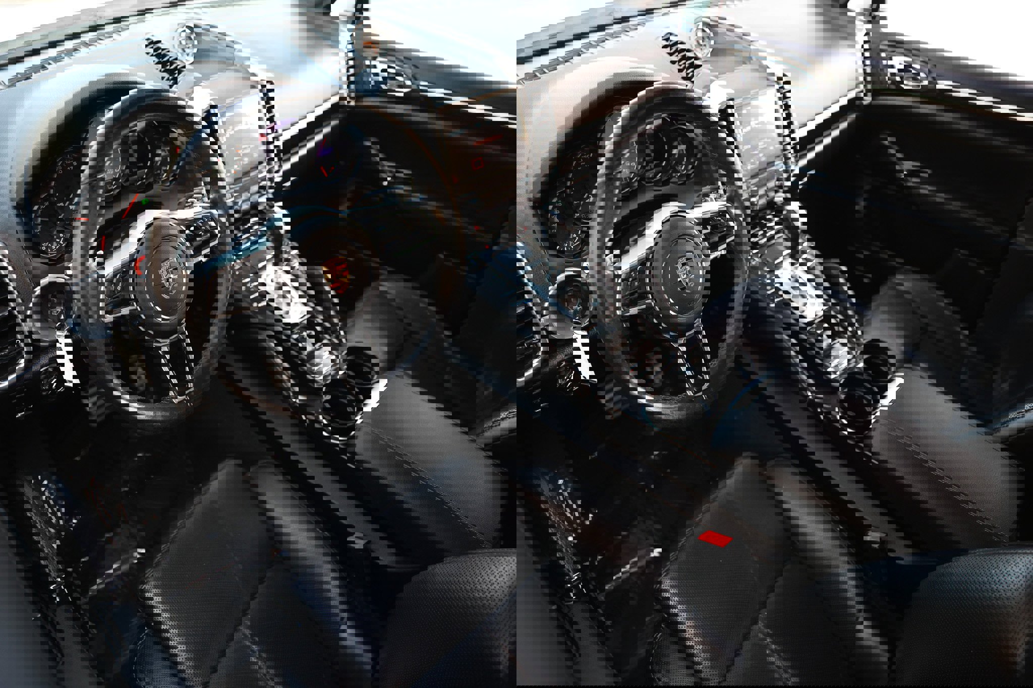 Used 2017 Porsche Cayenne S image 6