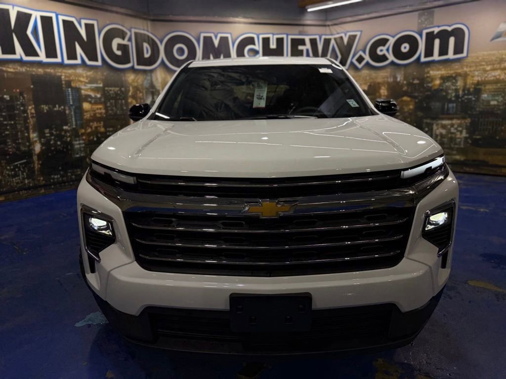 New 2026 Chevrolet Traverse LT image 7