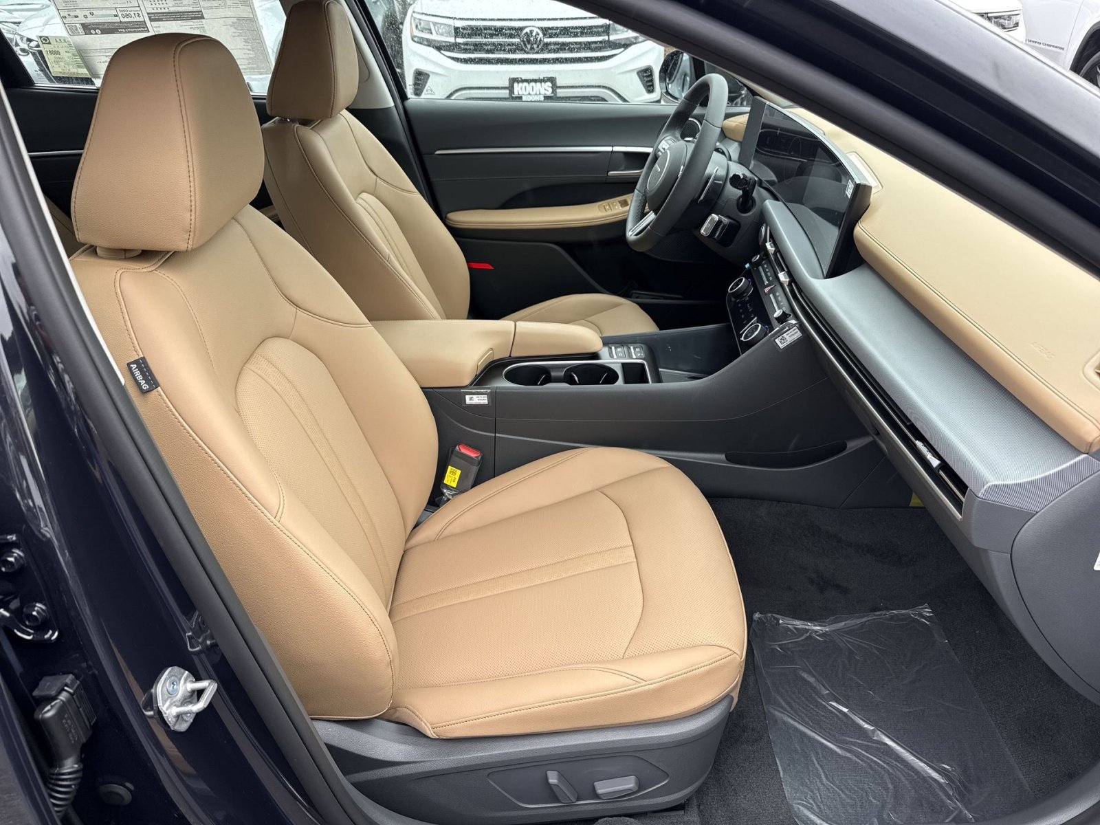 New 2026 Hyundai Sonata Limited FWD image 27