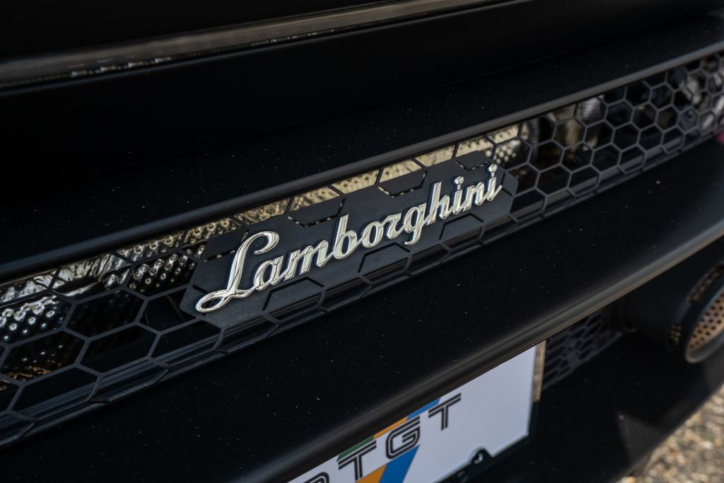 Used 2024 Lamborghini Huracan Sterrato image 16