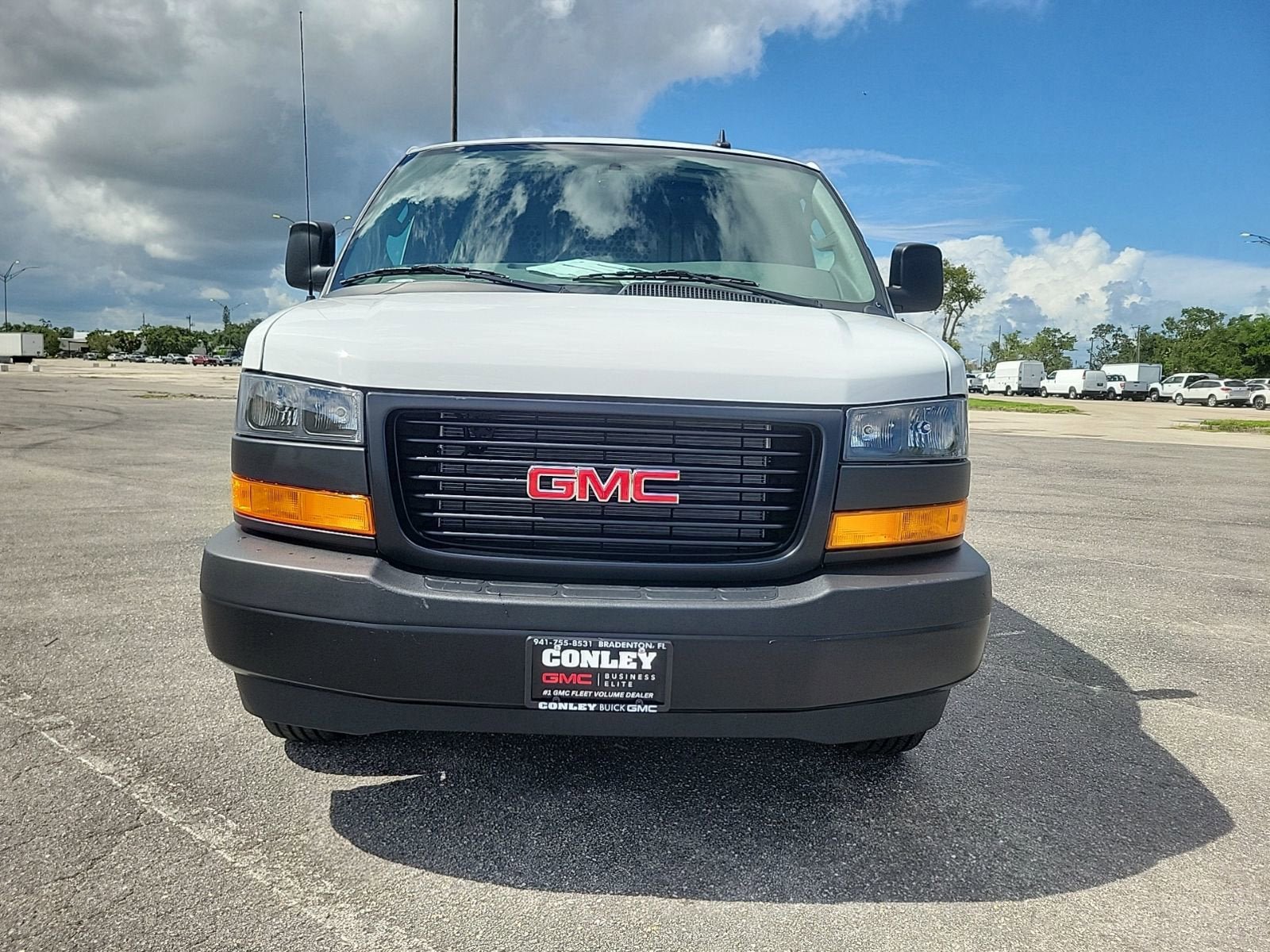 New 2025 GMC Savana 2500 w/ Driver Convenience Package RWD image 6