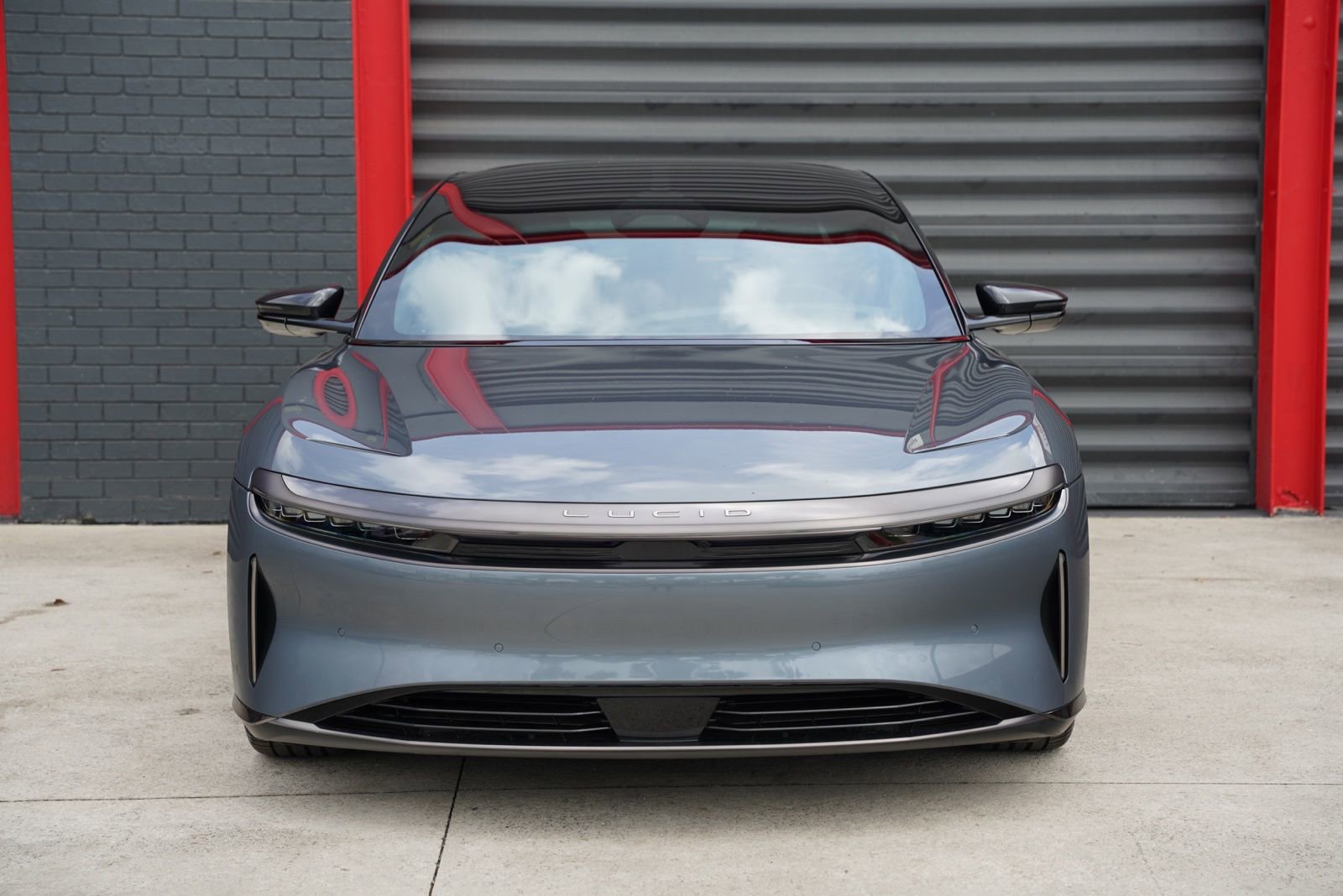 Used 2024 Lucid Air Touring image 2