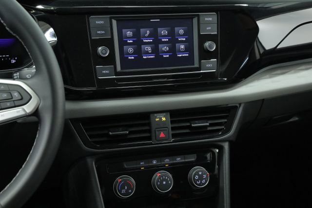 Certified 2023 Volkswagen Taos S FWD image 16