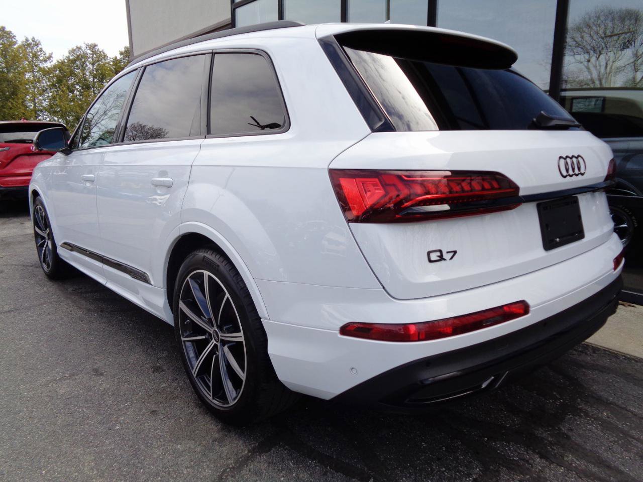 Used 2023 Audi Q7 3.0T Prestige w/ Prestige Package image 7