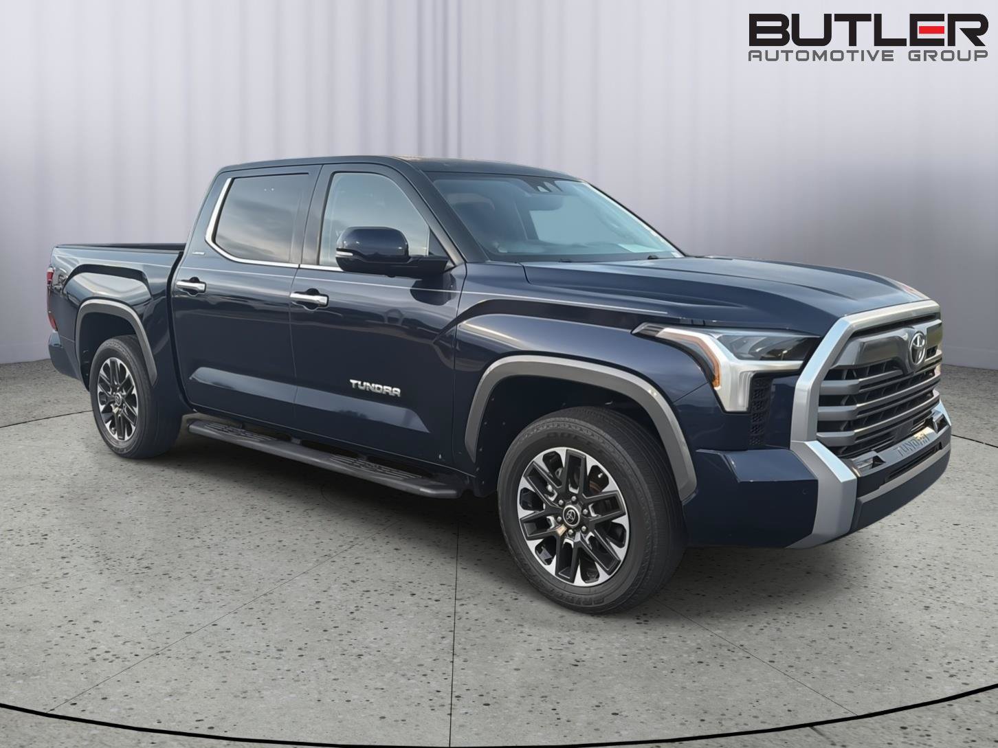 Used 2023 Toyota Tundra Limited AWD/4WD image 9