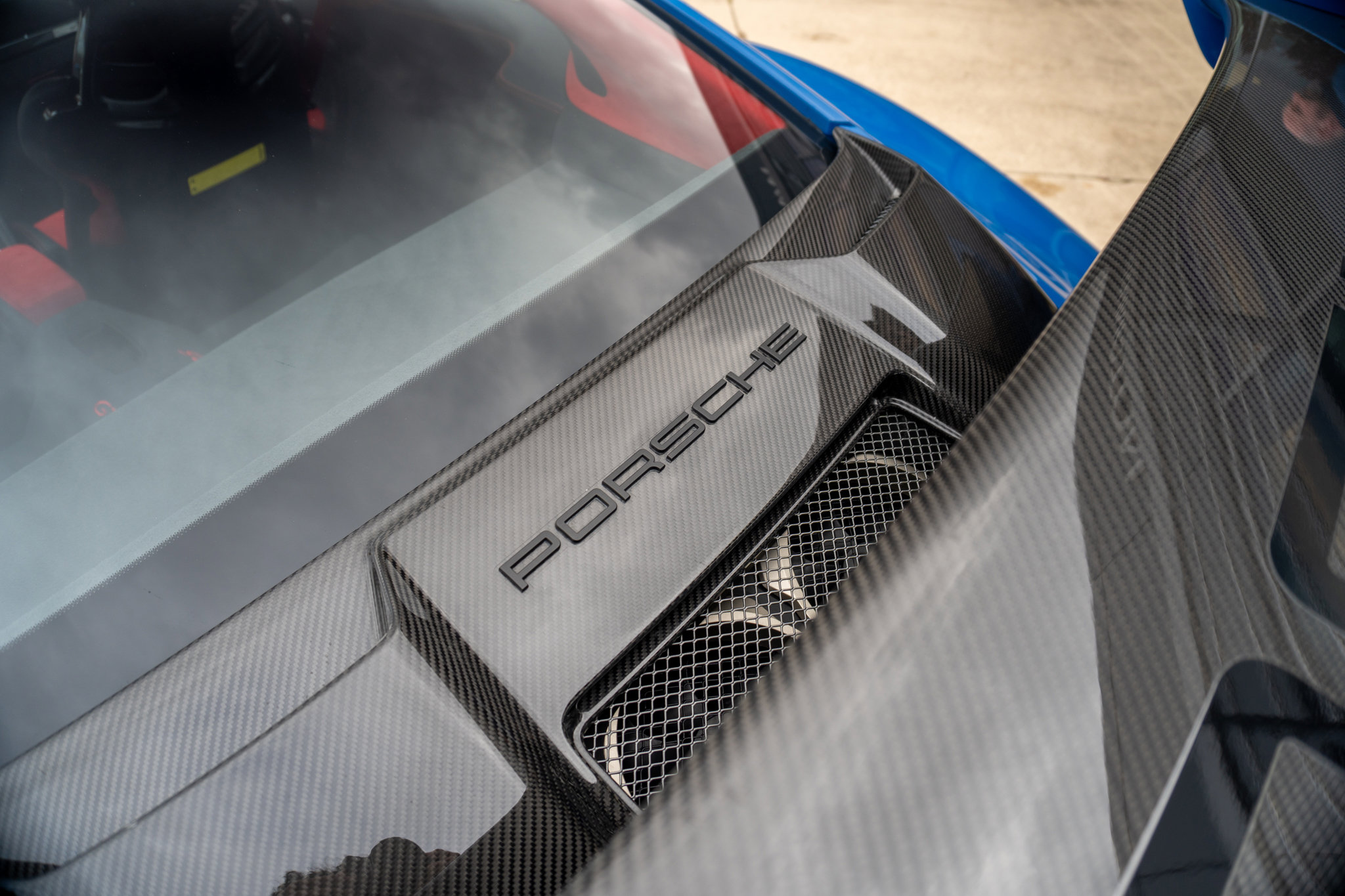 Used 2018 Porsche 911 GT2 RS image 29