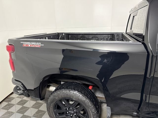 Used 2021 Chevrolet Silverado 1500 LT Trail Boss w/ Convenience Package II image 14