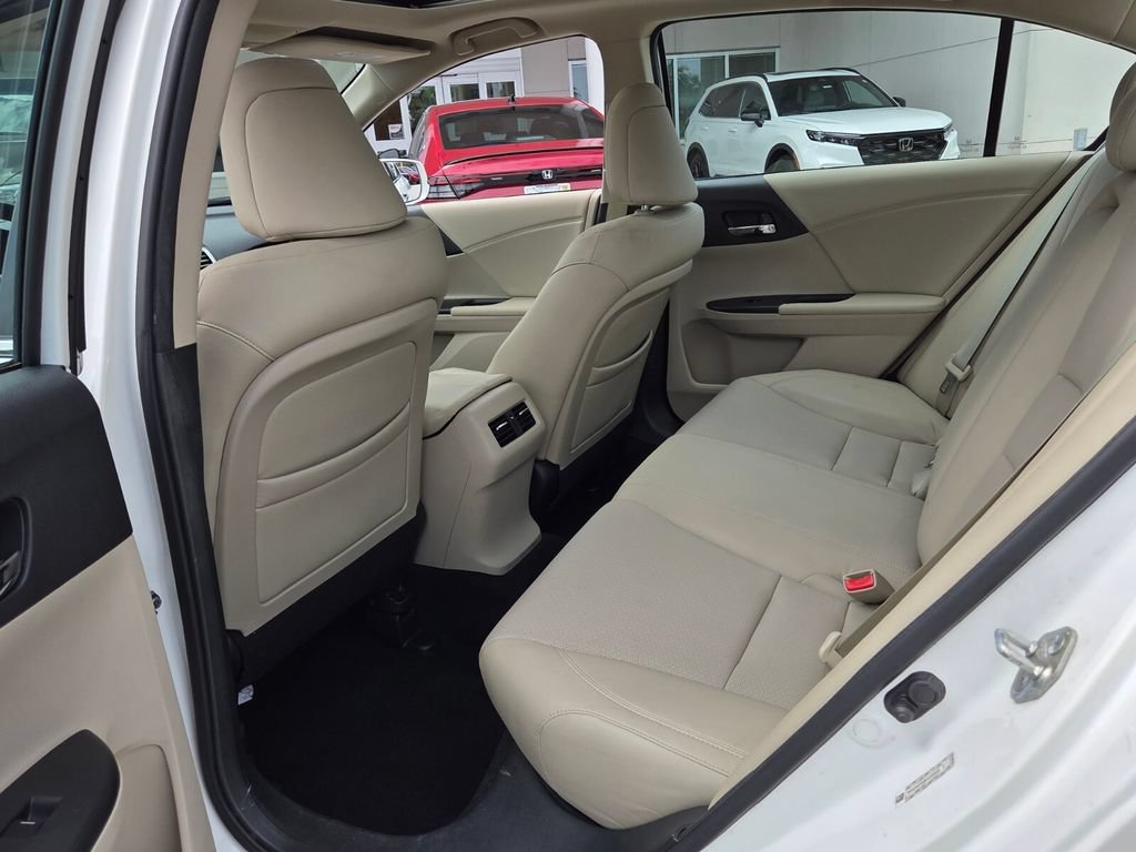 Used 2014 Honda Accord EX-L image 11