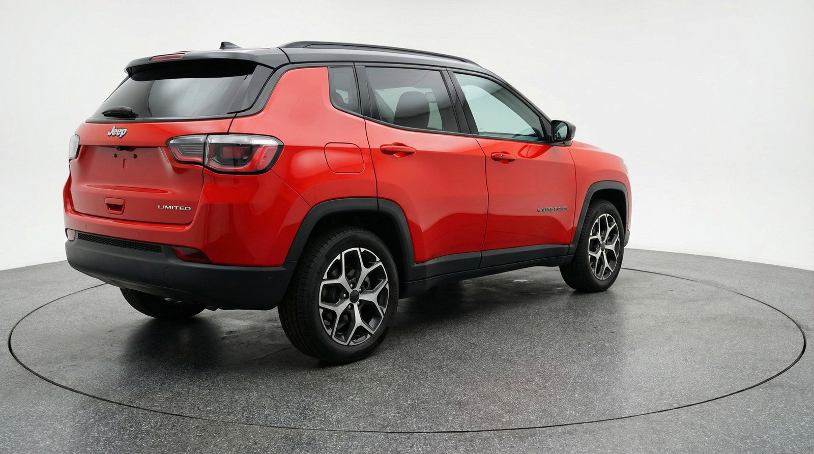 Used 2025 Jeep Compass Limited AWD/4WD image 9