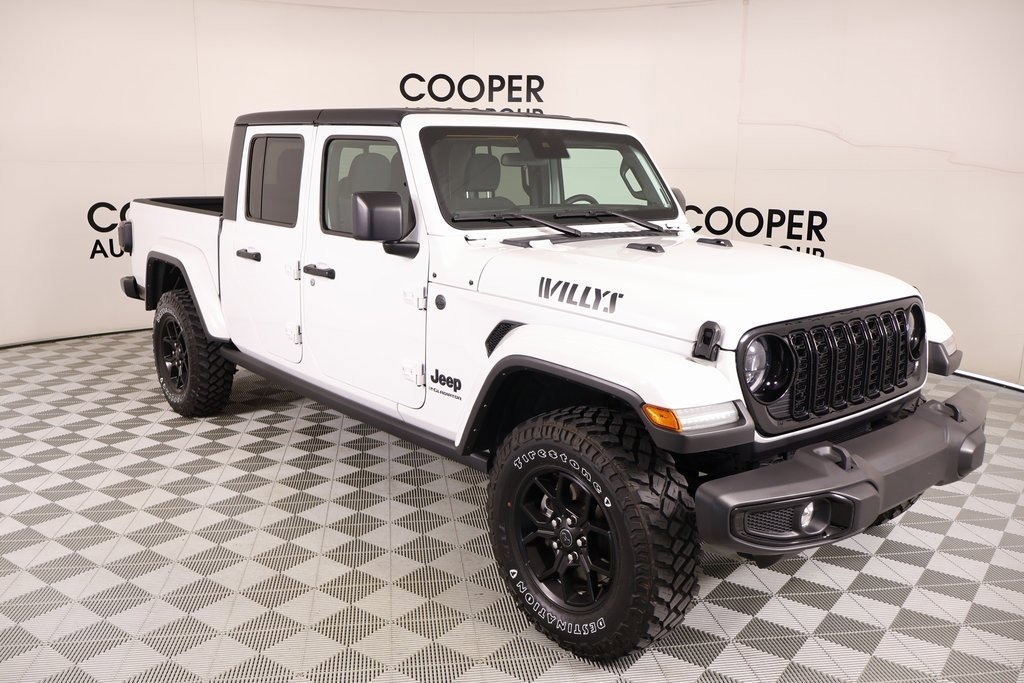 Used 2024 Jeep Gladiator Sport