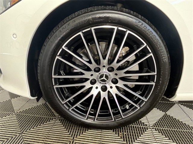 Used 2025 Mercedes-Benz C 300 4MATIC Sedan image 13