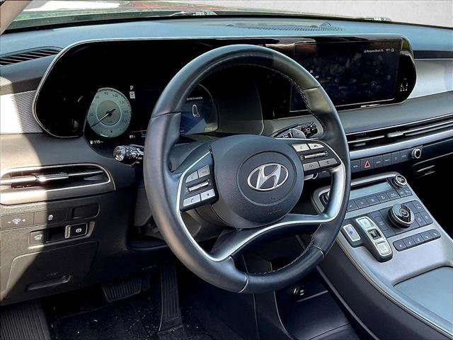 Used 2024 Hyundai Palisade SEL w/ Premium Package FWD image 10