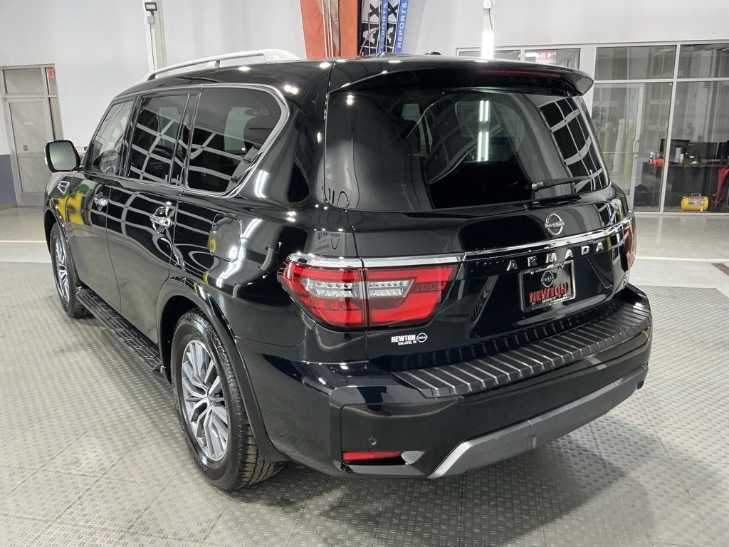 Used 2024 Nissan Armada SL w/ Captain's Chairs Package image 37