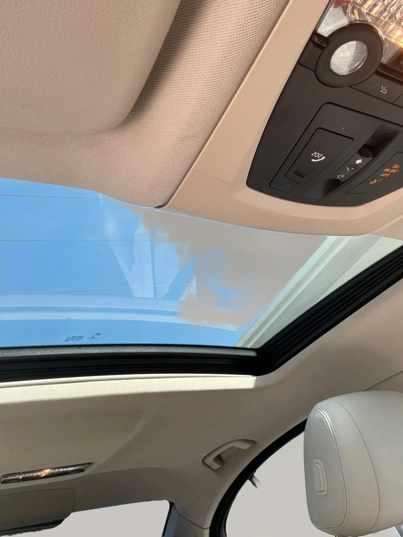 Used 2014 BMW 528i Sedan RWD image 10