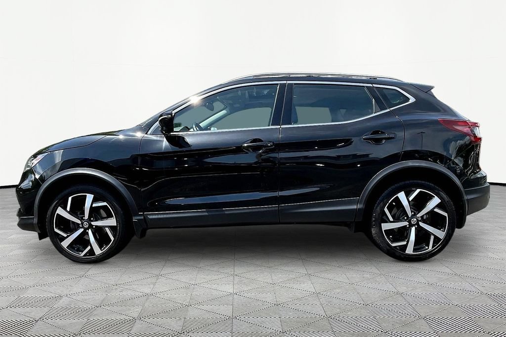 Used 2021 Nissan Rogue Sport SV AWD/4WD image 4