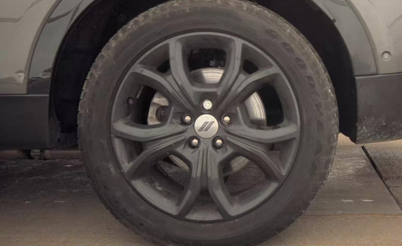 Used 2024 Dodge Hornet R/T Plus w/ Tech Pack Plus w/o Parking image 12