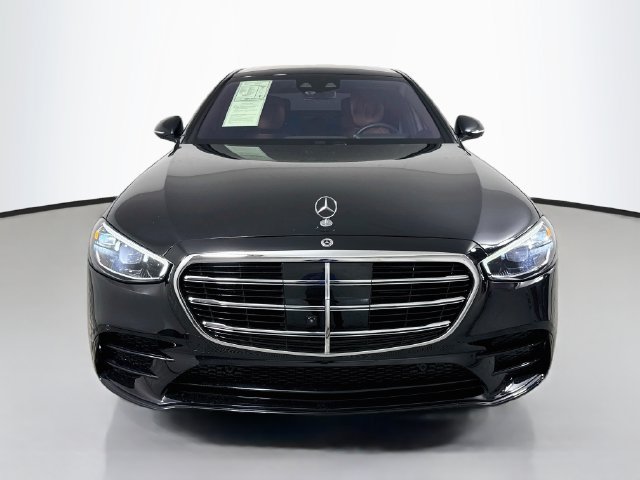 Used 2022 Mercedes-Benz S 500 4MATIC image 2