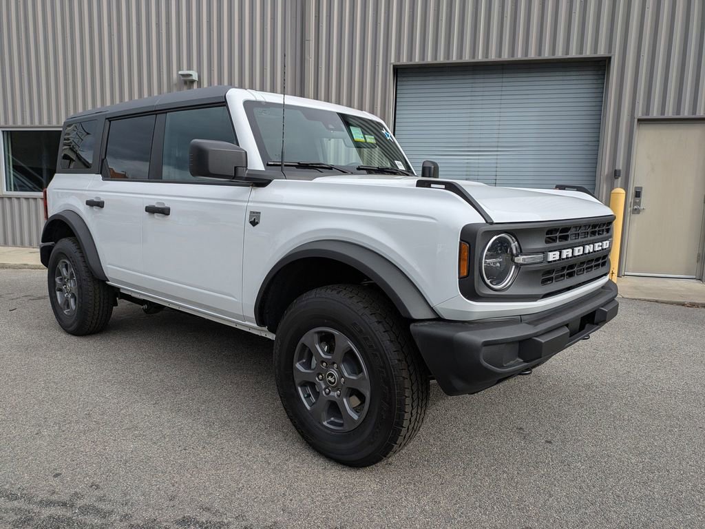 New 2025 Ford Bronco Big Bend image 2