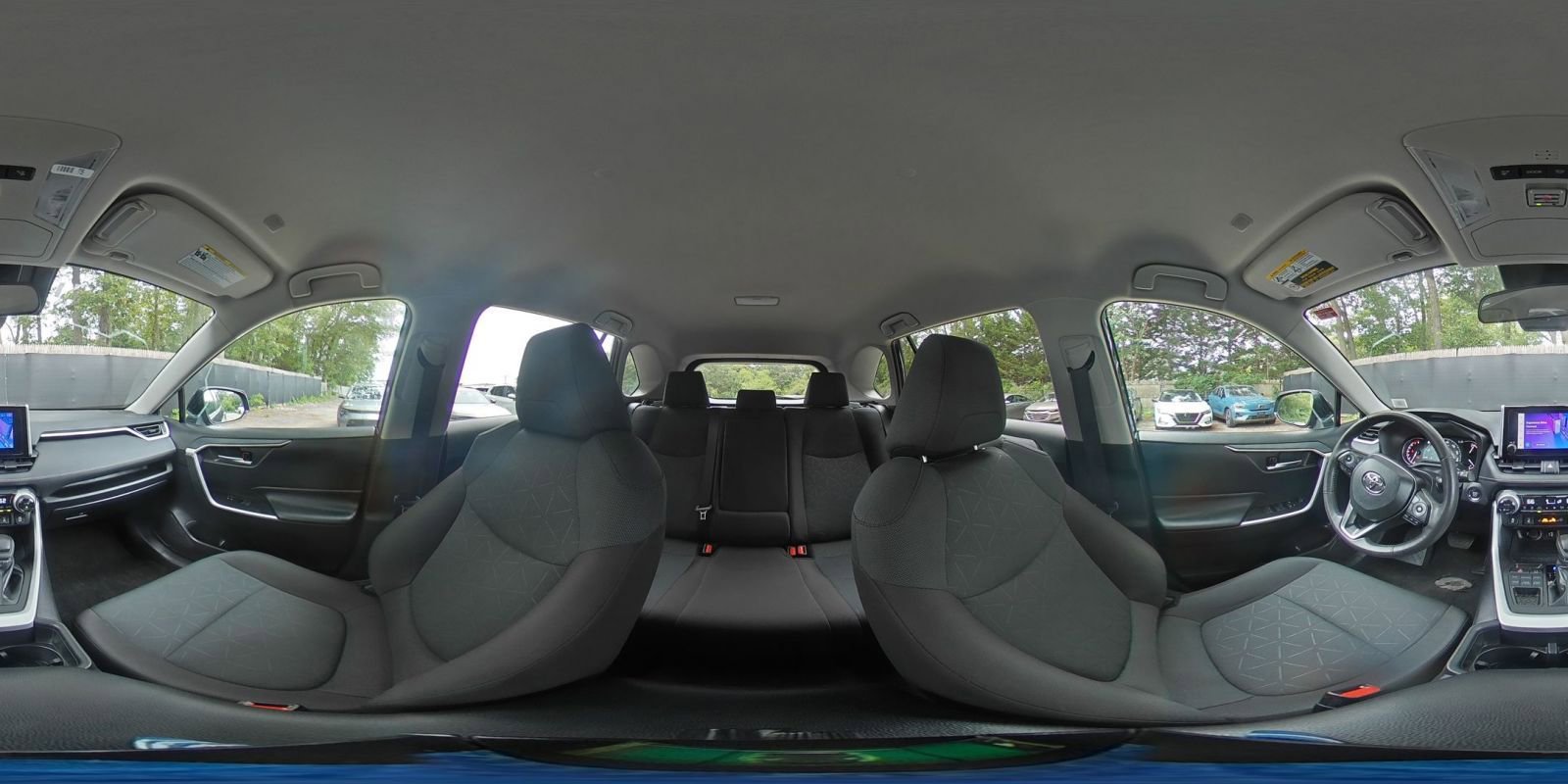 Used 2024 Toyota RAV4 XLE image 40