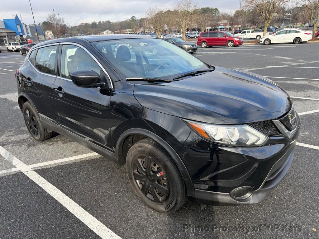 Used 2019 Nissan Rogue Sport S image 3