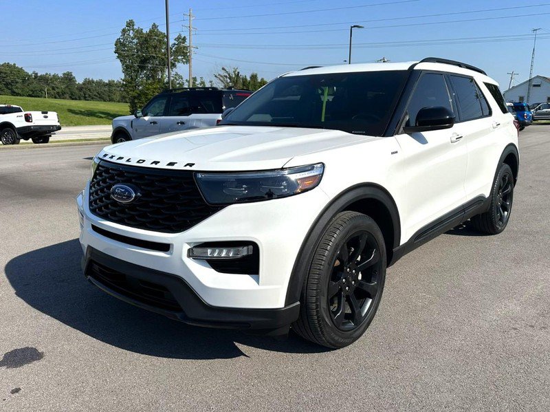 Used 2024 Ford Explorer ST-Line w/ Class IV Trailer Tow Package AWD/4WD image 4