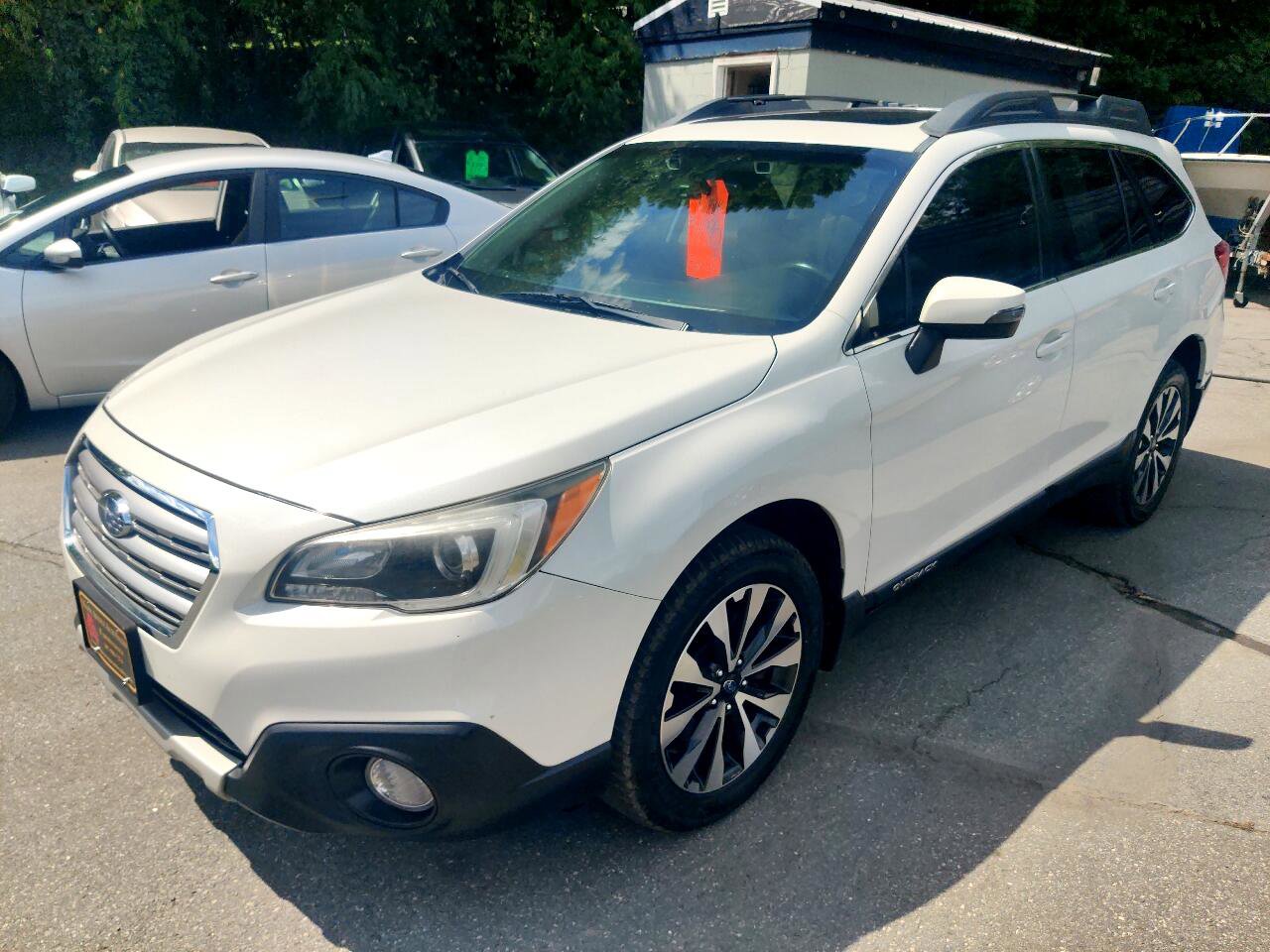 Used 2017 Subaru Outback 3.6R Limited image 2