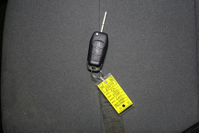 Used 2024 Ford F350 XLT image 37