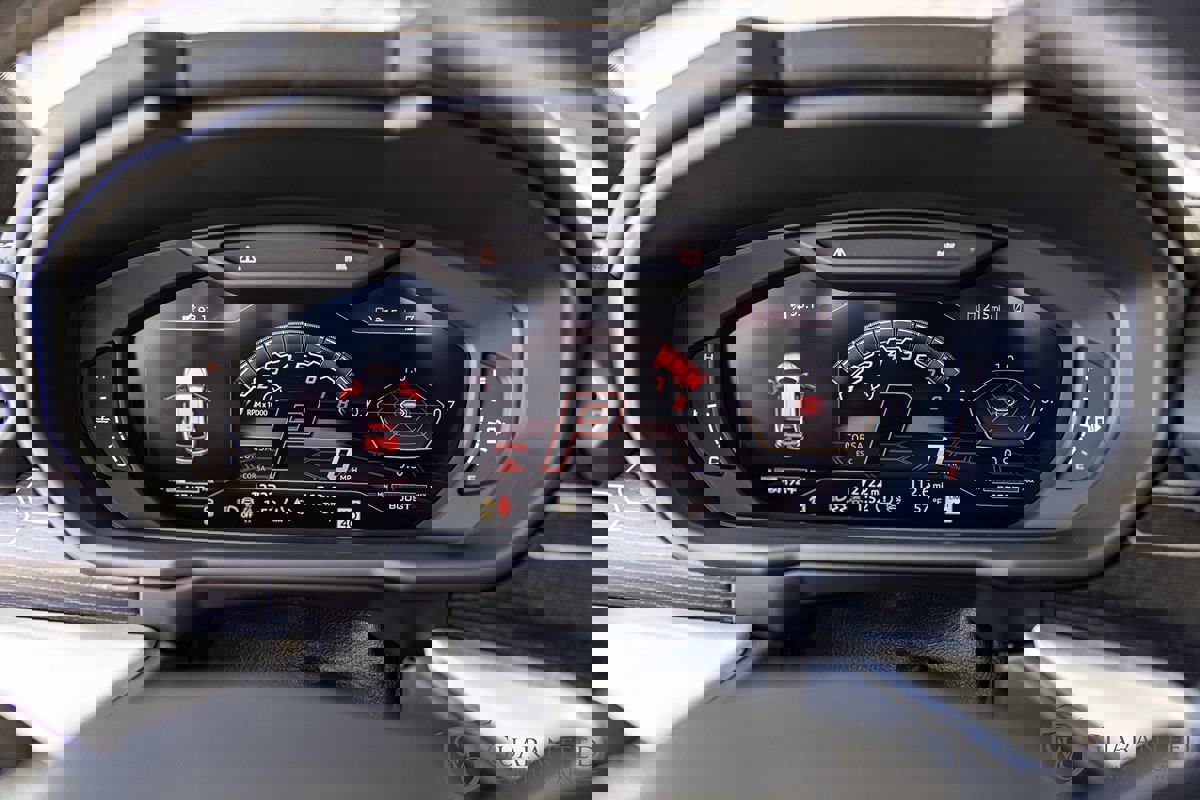 Used 2020 Lamborghini Urus image 23