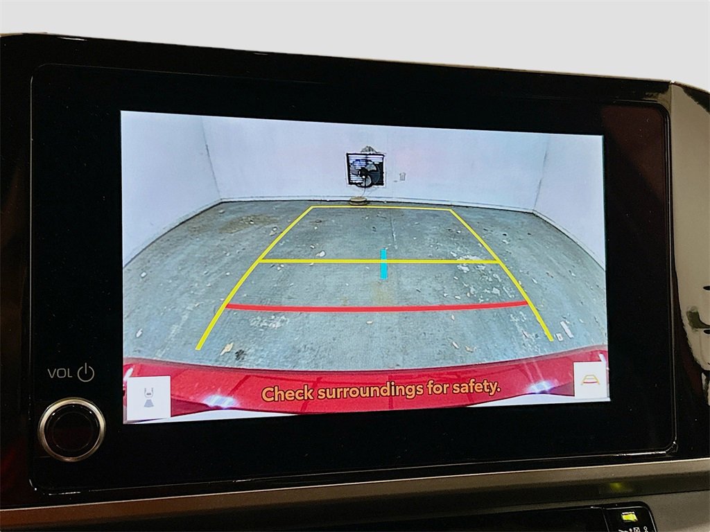 New 2026 Toyota Camry Hybrid image 14