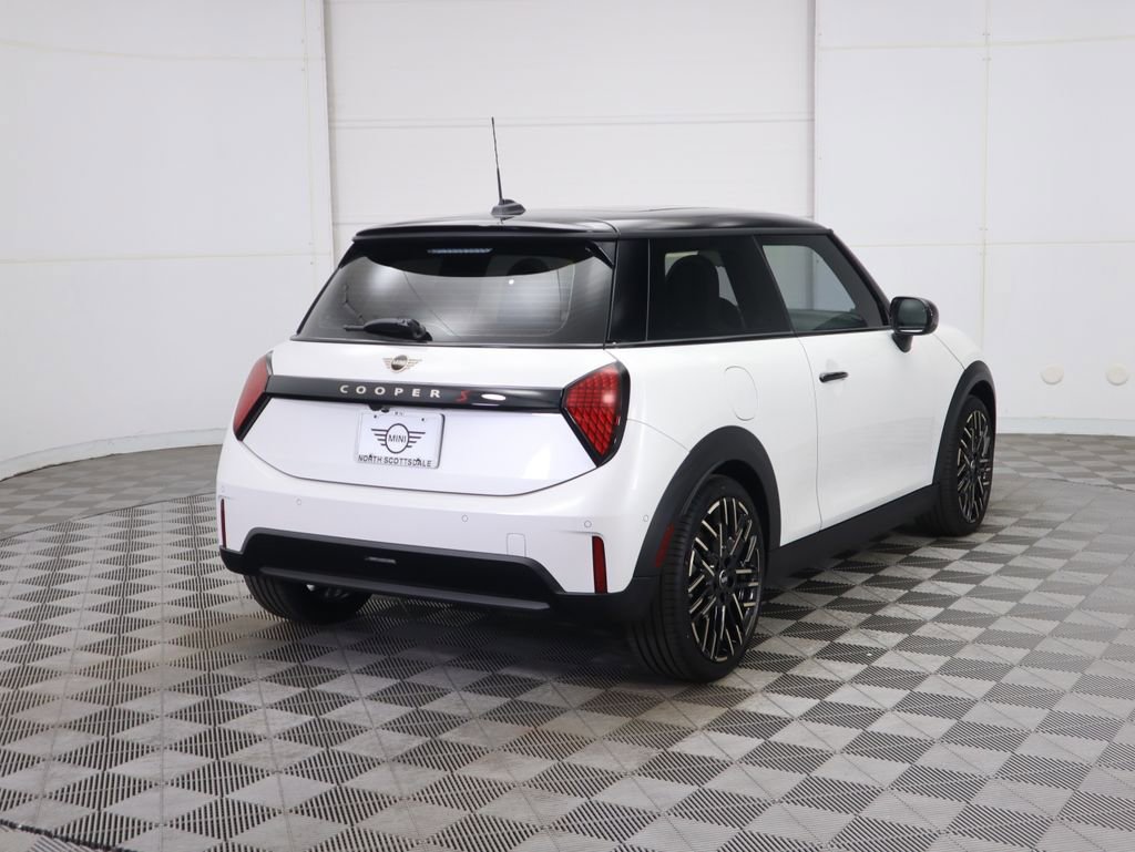 New 2026 MINI Cooper S image 5